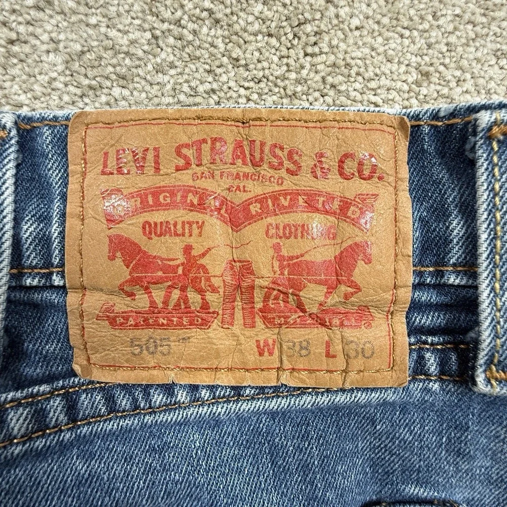 Levi's 505 Jeans Men 38X30 Blue Denim Casual Regular Fit Stone Wash Straight Leg